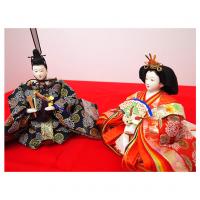 ひな人形「たちばな」　軽いので、飾りやすいのが特徴です。大三五親王飾り