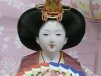 ひな人形 「与謝野」　横幅38㎝の小さなおひな様です。　