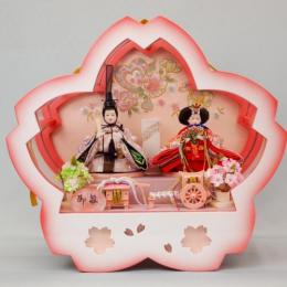 「桜花」　桜の形が可愛いおひな様です。
