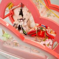 「桜花」　桜の形が可愛いおひな様です。
